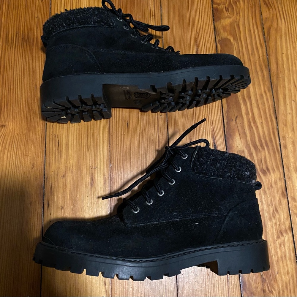 Predictions Womens Leather Boots Black Suede Lace up Cuff Ankle Size 7